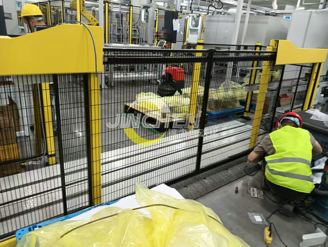 滾筒輸送機(jī)，輥筒擺渡線，自動(dòng)開關(guān)門，輥道輸送機(jī)